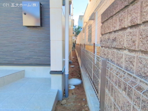 松戸市新松戸１丁目の新築一戸建