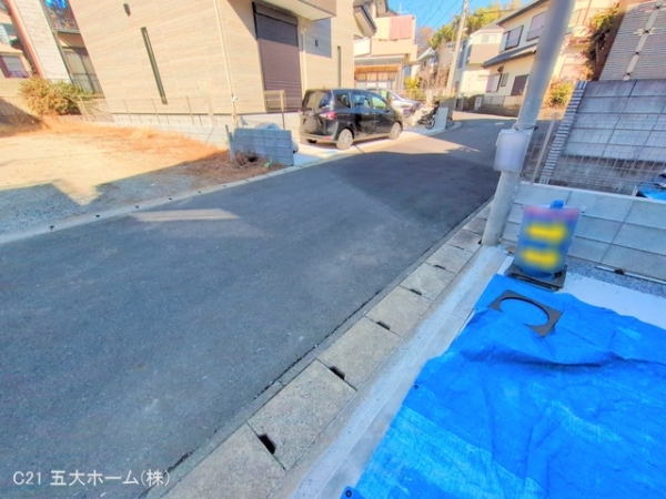 松戸市新松戸１丁目の新築一戸建