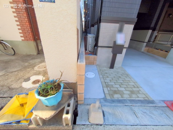 市川市行徳駅前４丁目の新築一戸建