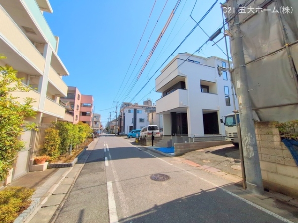 市川市行徳駅前４丁目の新築一戸建