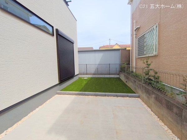 市川市稲荷木２丁目の新築一戸建