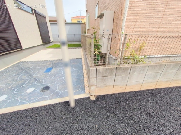 市川市稲荷木２丁目の新築一戸建