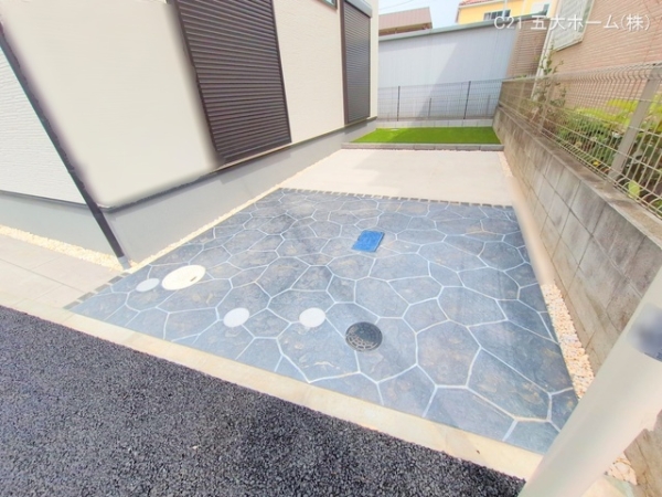 市川市稲荷木２丁目の新築一戸建