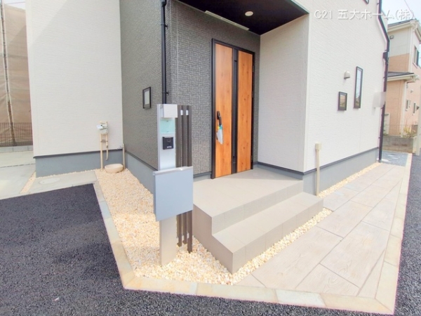 市川市稲荷木２丁目の新築一戸建