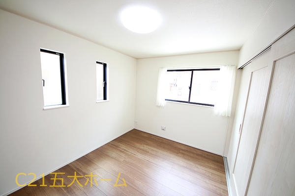 松戸市古ケ崎３丁目の新築一戸建