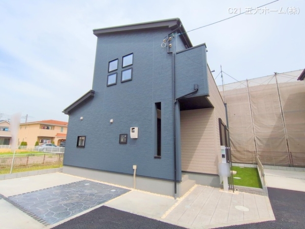 市川市稲荷木２丁目の新築一戸建