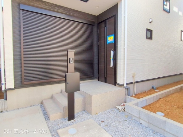 三郷市早稲田４丁目の新築一戸建