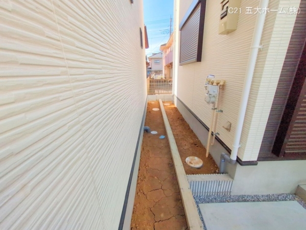 三郷市早稲田４丁目の新築一戸建