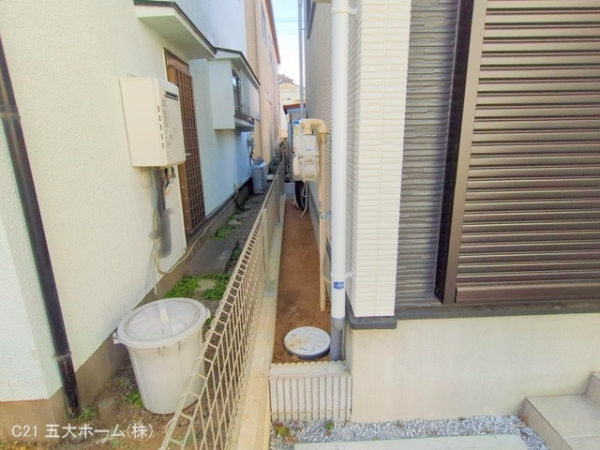三郷市早稲田４丁目の新築一戸建