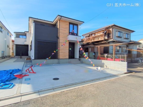 三郷市早稲田４丁目の新築一戸建