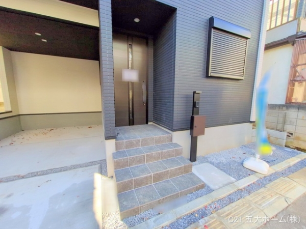 市川市南八幡１丁目の新築一戸建