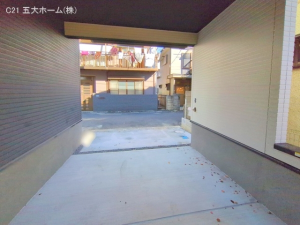 市川市南八幡１丁目の新築一戸建