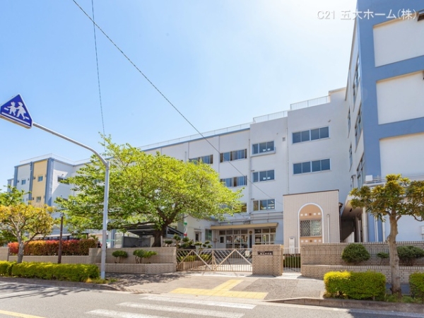 江戸川区江戸川３丁目の新築一戸建(江戸川区立瑞江中学校)