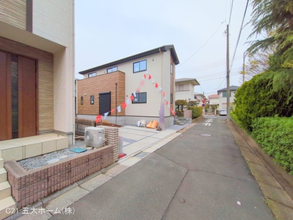 三郷市早稲田８丁目の新築一戸建