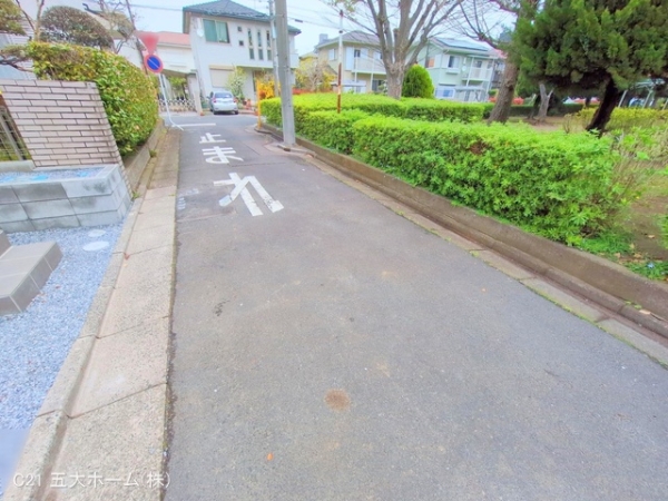 三郷市早稲田８丁目の新築一戸建