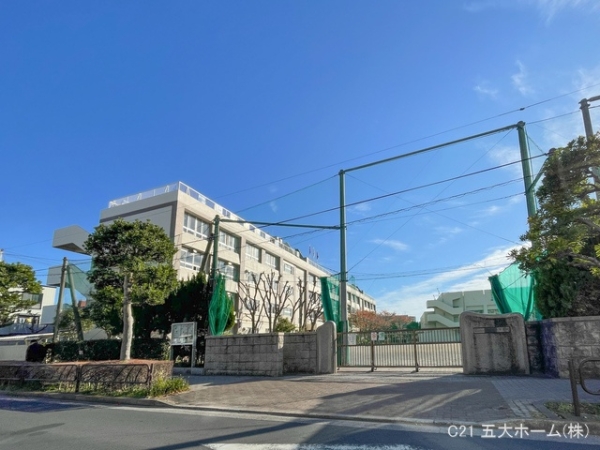 葛飾区奥戸3丁目の新築一戸建(葛飾区立上平井中学校)