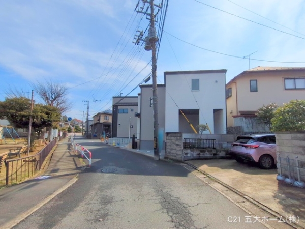 市川市若宮３丁目の新築一戸建