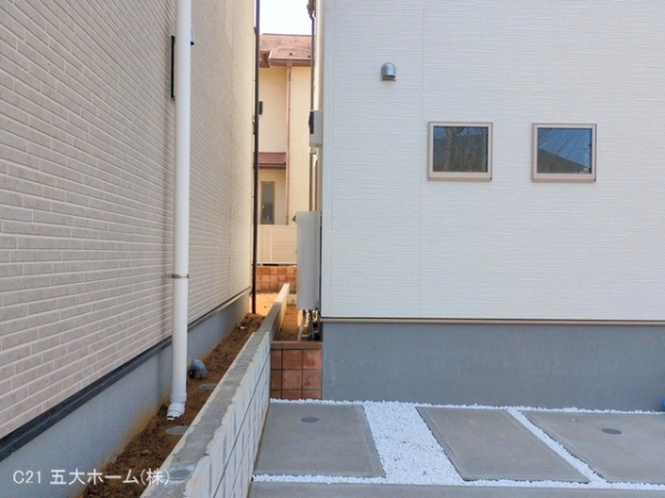 市川市若宮３丁目の新築一戸建