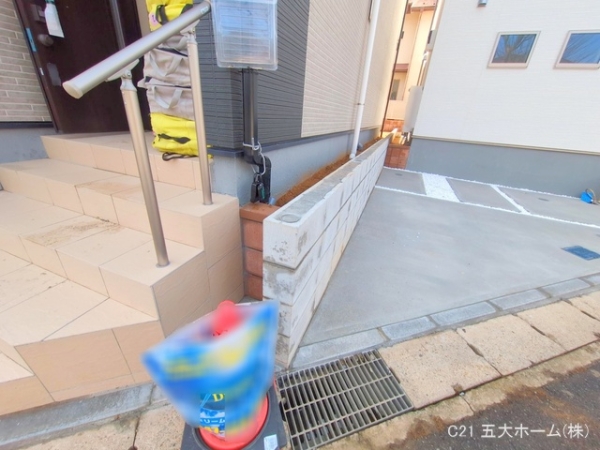 市川市若宮３丁目の新築一戸建