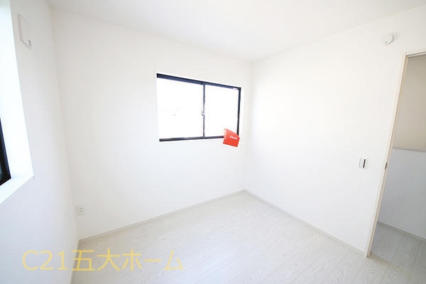 柏市十余二の新築一戸建