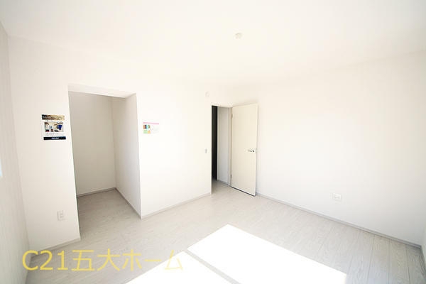 柏市十余二の新築一戸建