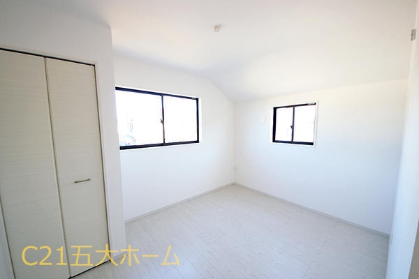 松戸市六実１丁目の新築一戸建