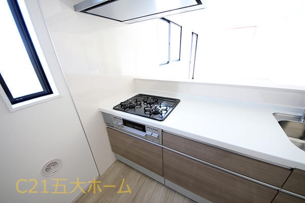 松戸市六実１丁目の新築一戸建