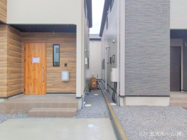 三郷市高州４丁目の新築一戸建