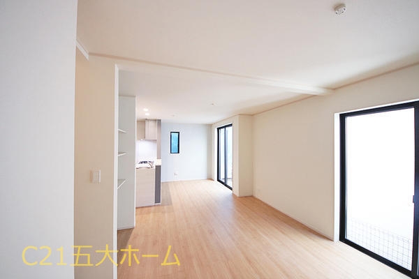 流山市南流山５丁目の新築一戸建