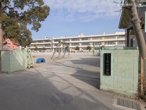 流山市大字西平井の新築一戸建(流山市立流山小学校)