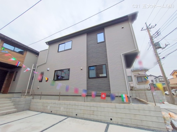 流山市三輪野山１丁目の新築一戸建