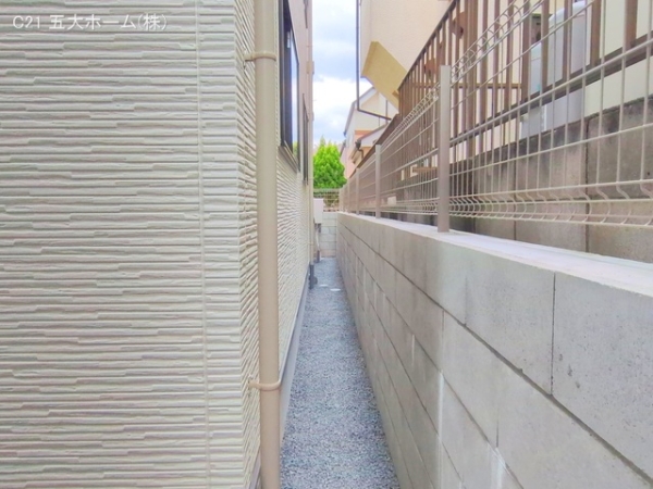 流山市三輪野山１丁目の新築一戸建