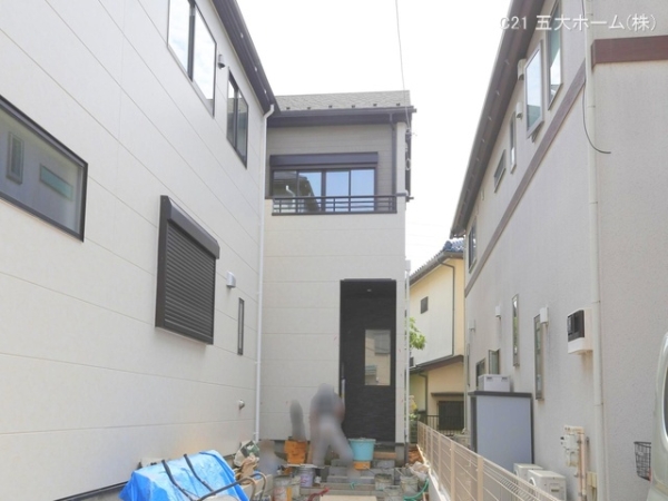 流山市美田の新築一戸建