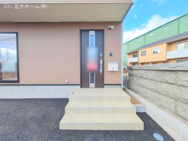三郷市幸房の新築一戸建