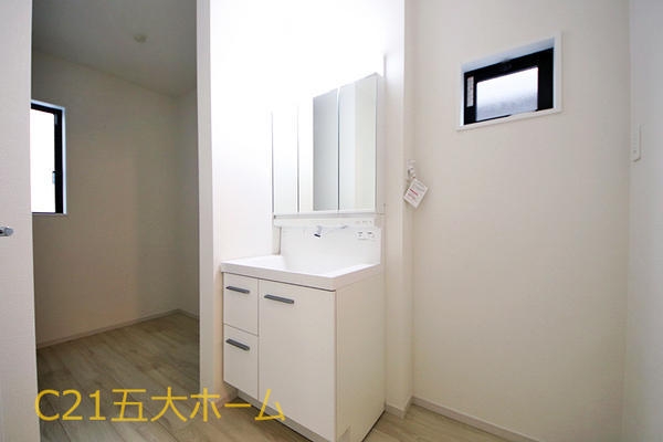 松戸市新松戸南２丁目の新築一戸建