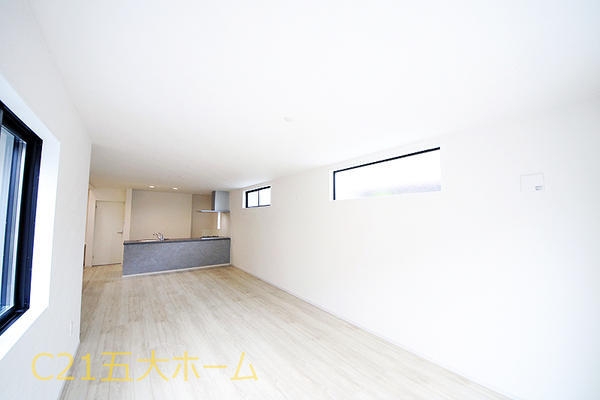 松戸市新松戸南２丁目の新築一戸建