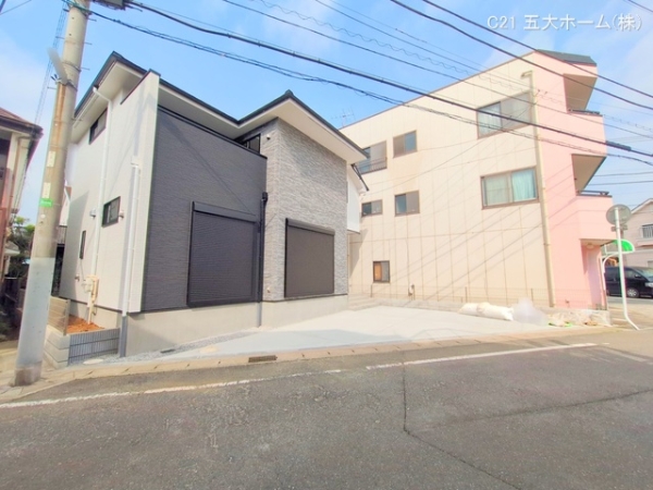 松戸市三矢小台４丁目の新築一戸建