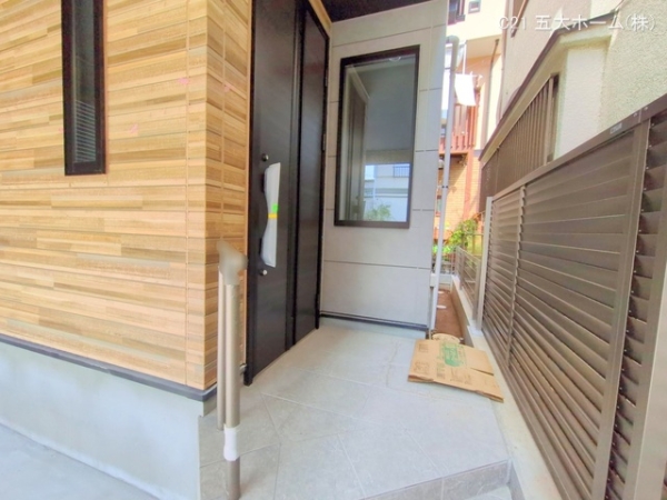 市川市平田４丁目の新築一戸建