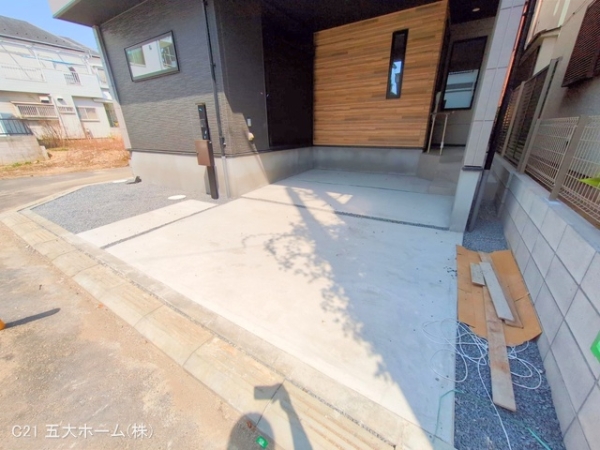 市川市平田４丁目の新築一戸建