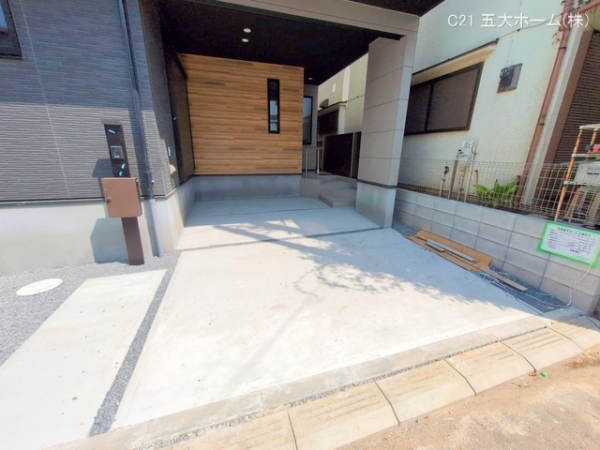 市川市平田４丁目の新築一戸建