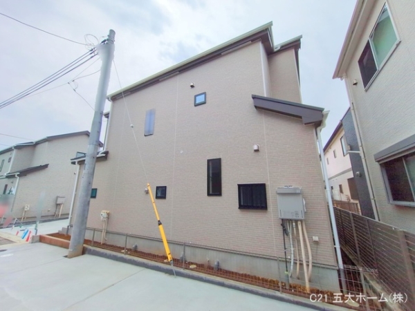 三郷市早稲田７丁目の新築一戸建