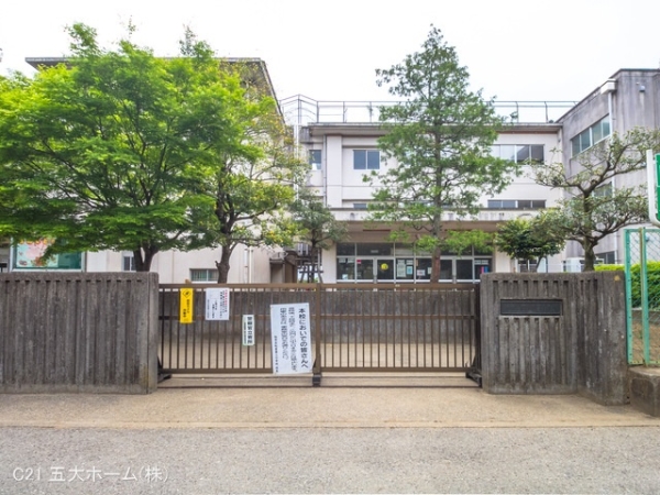 柏市松葉町1丁目の中古一戸建て(柏市立松葉第二小学校)