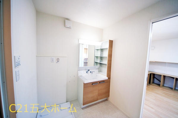 流山市松ケ丘２丁目の中古一戸建て
