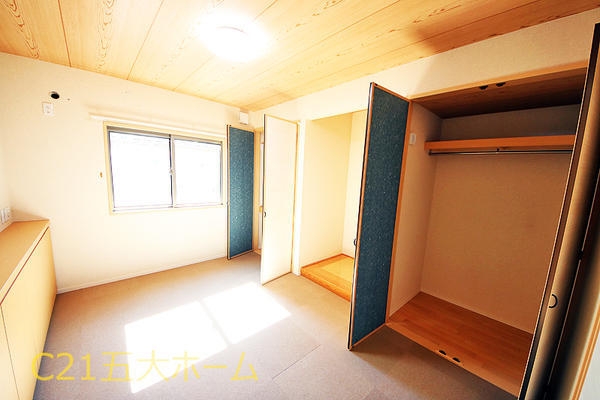 流山市松ケ丘２丁目の中古一戸建て