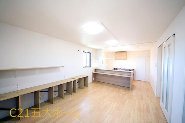 流山市松ケ丘２丁目の中古一戸建て
