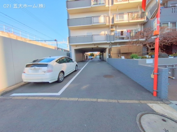 ジュネシオン平井