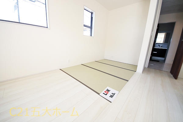 松戸市新松戸７丁目の新築一戸建