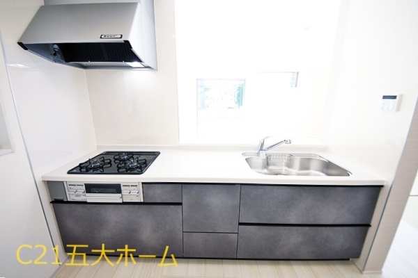 松戸市新松戸７丁目の新築一戸建