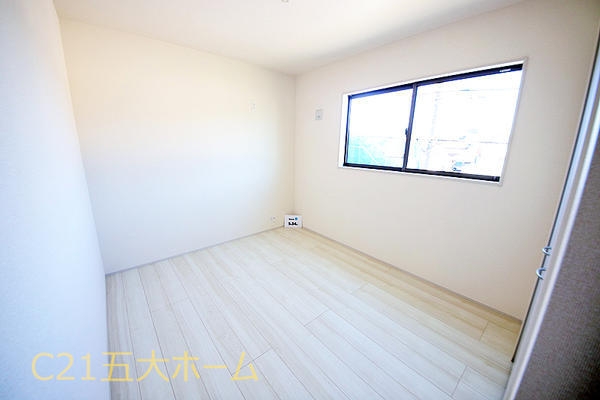 松戸市新松戸７丁目の新築一戸建