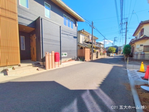 柏市逆井４丁目の新築一戸建